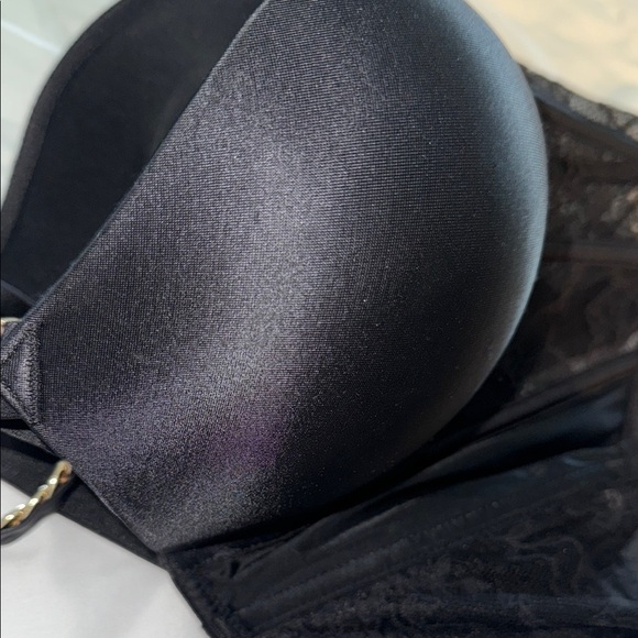 Victoria's Secret Very Sexy Bombshell Add-2-Cups NWT Sold OUT ! 36C Gold - Picture 8 of 17